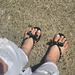 Meet your Posher, Antonia